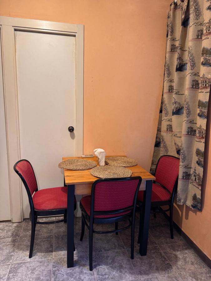 Bonita Habitacion En Chalet バルセロナ エクステリア 写真
